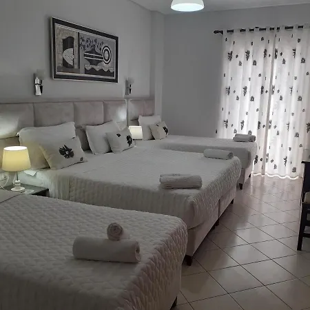 Ceko Hotel Sarandë