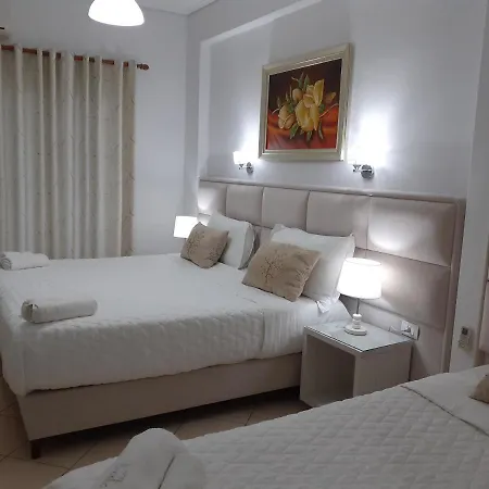 Ceko ホテル Sarandë