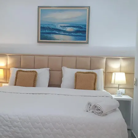 ホテル Ceko Sarandë